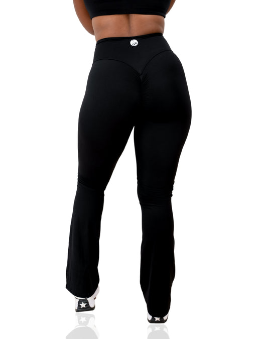 Signature High-Rise Pants