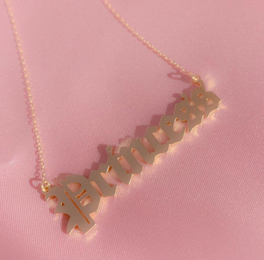 PRINCESS NECKLACE